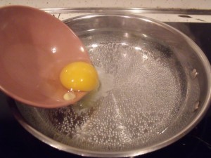 eggs benedict cook eggs