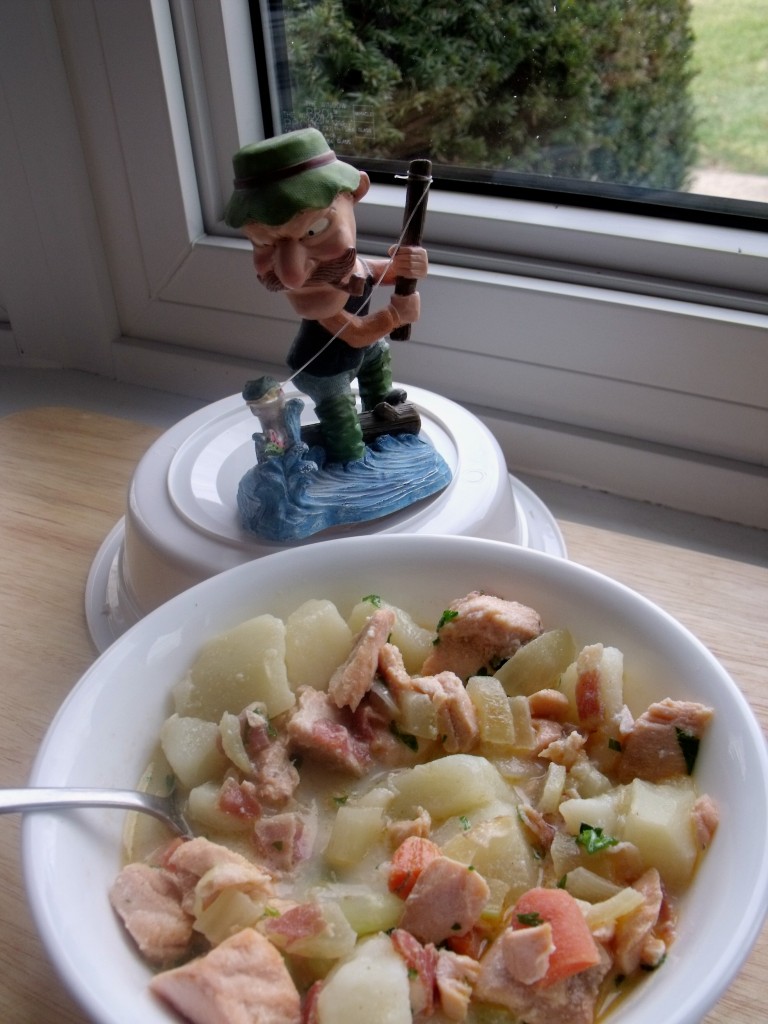 salmonchowder2