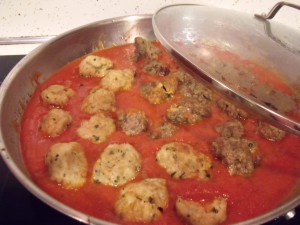 meatballs in sauce