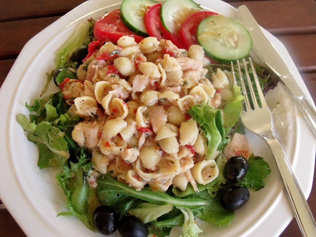 Italian Tuna and Shells Salad