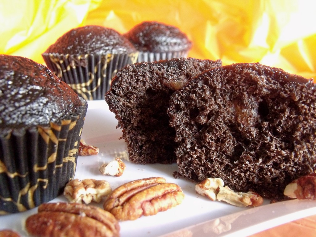 chocolate pecan muffins