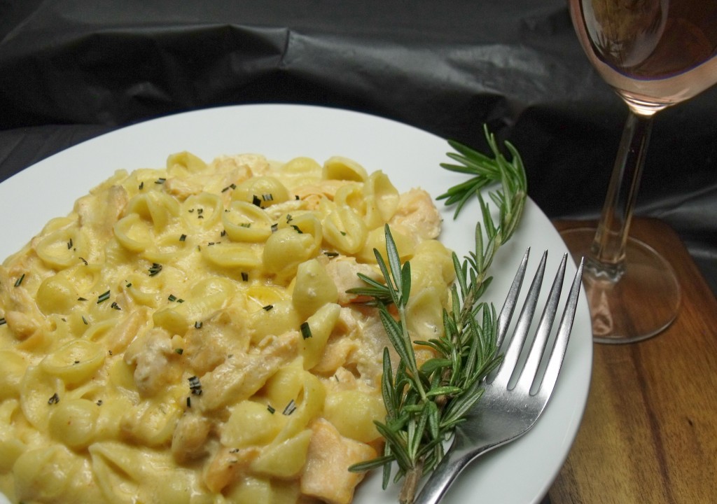 salmon mac and cheese