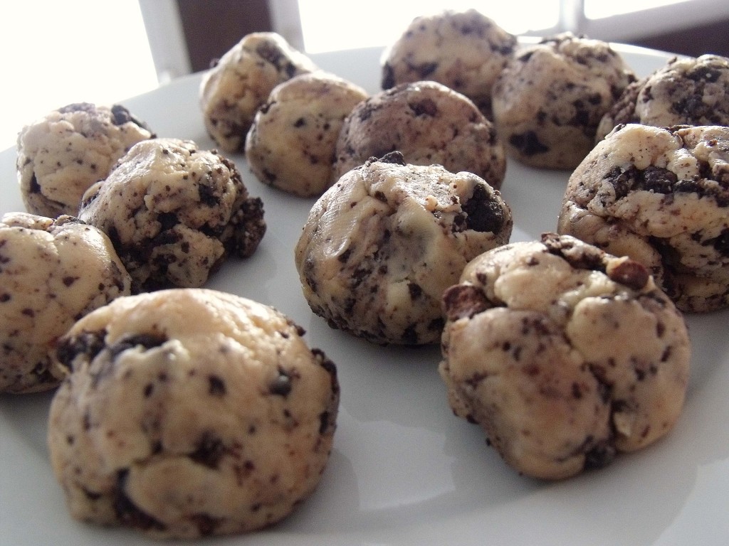 choc pb balls