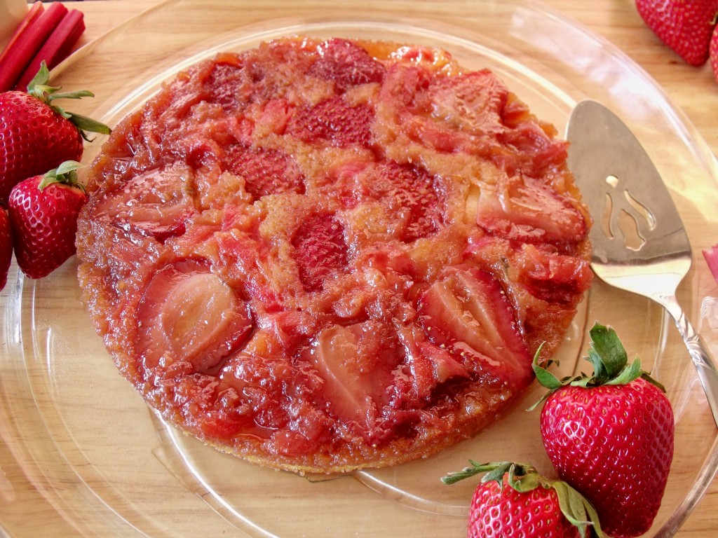 strawberry rhubarb upside down cake plated