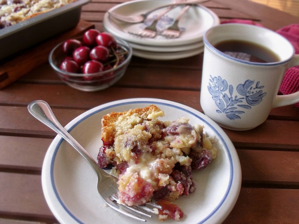 Cherry Cheese Streusel Cake