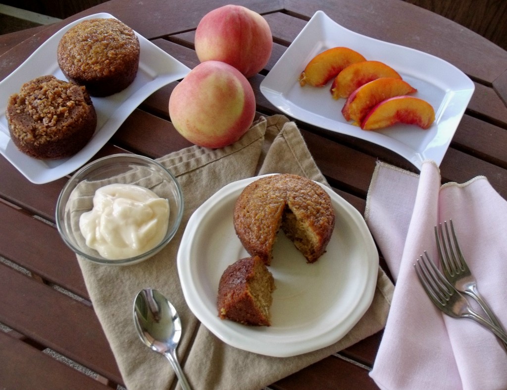 Peaches and Cream Oatmeal Cake pic
