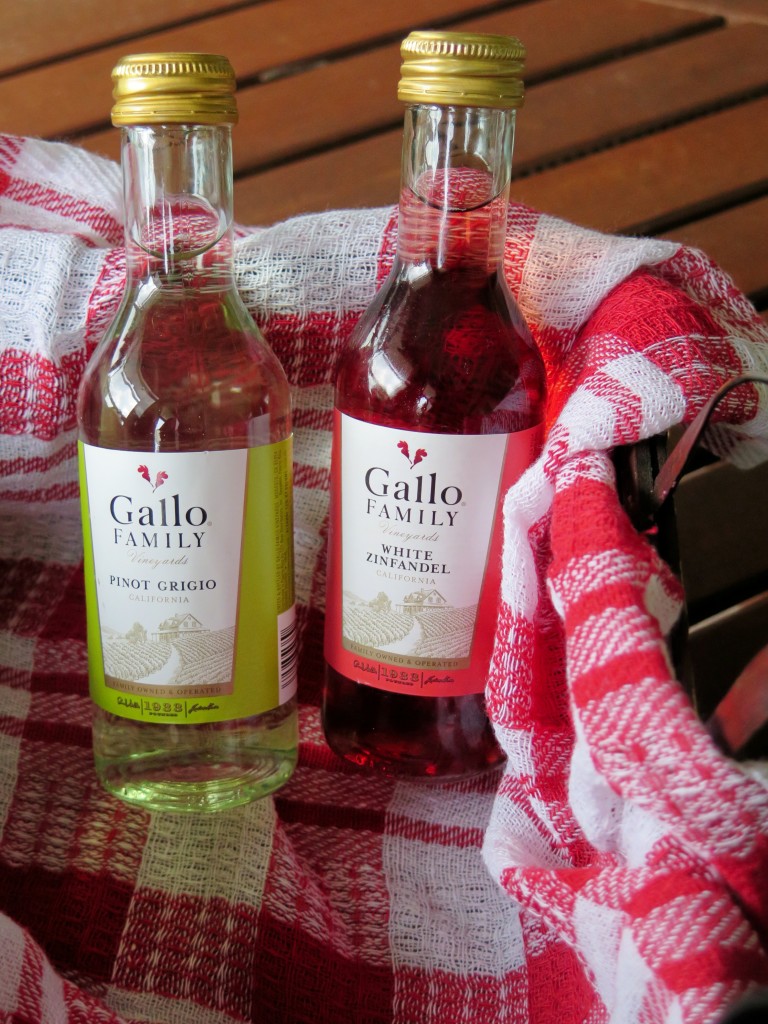 Gallo mini bottles