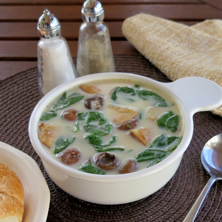 Roasted Potato and Spinach Soup 