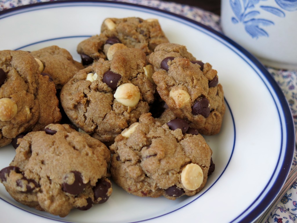 Healthier Peanut Butter Chocolate Chip Cookies