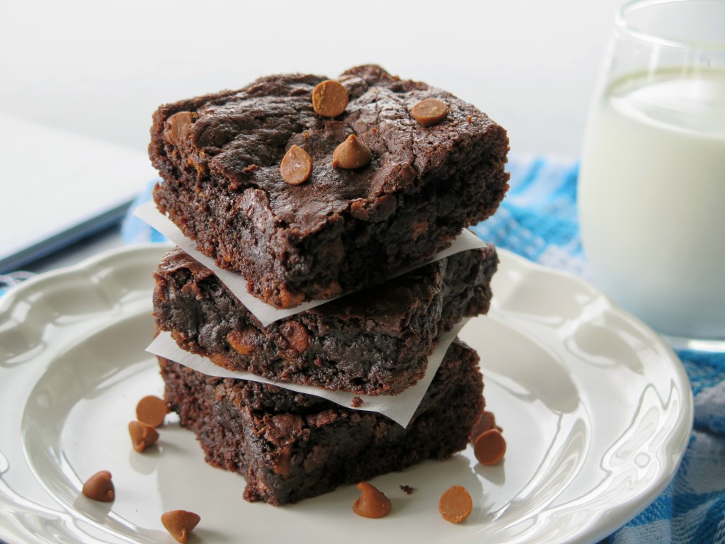 Cinnamon Mocha Brownies | Cindy's Recipes and Writings