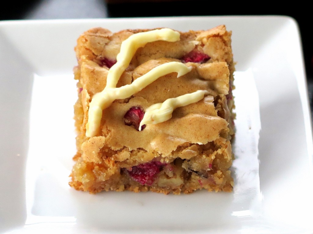 Cranberry Blondie