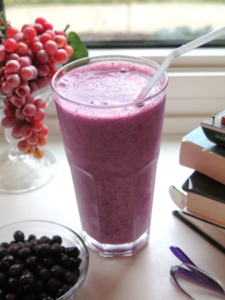 Nuts About Wild Blueberry Smoothie 