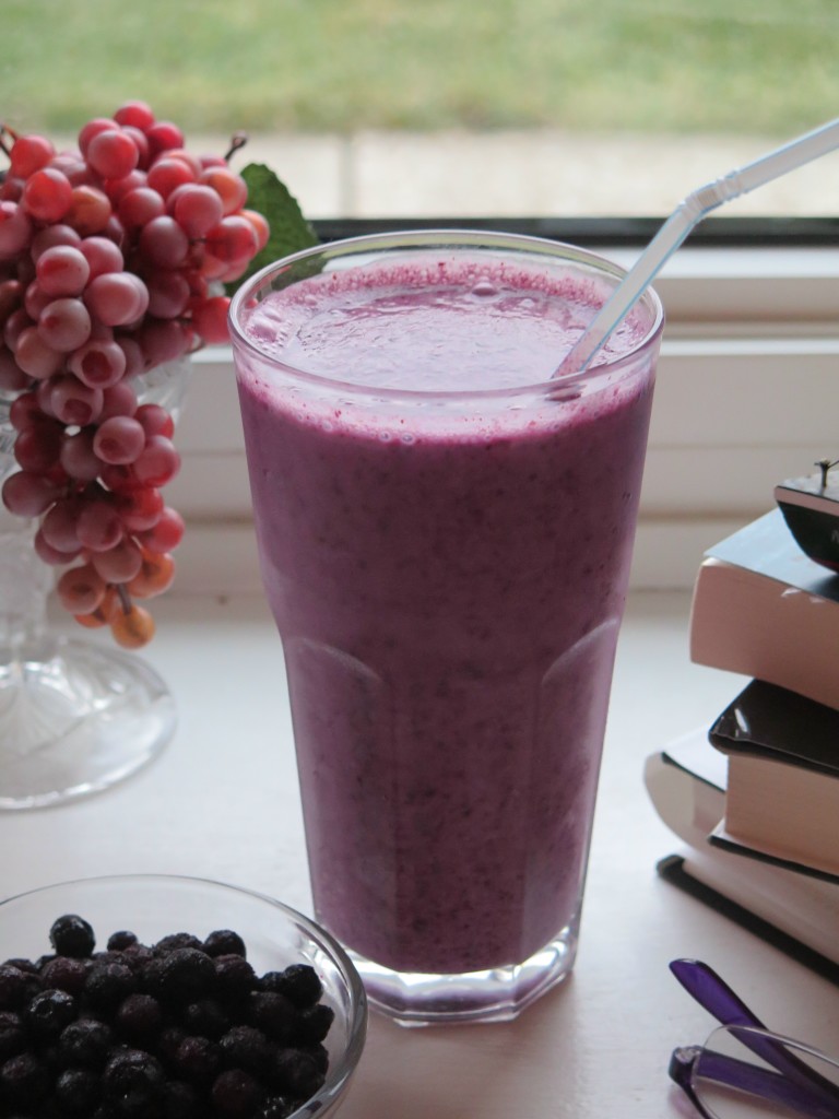 Nuts About Wild Blueberry Smoothies