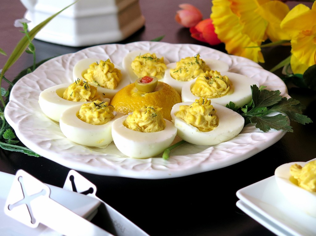 Dandy Deviled Eggs platter