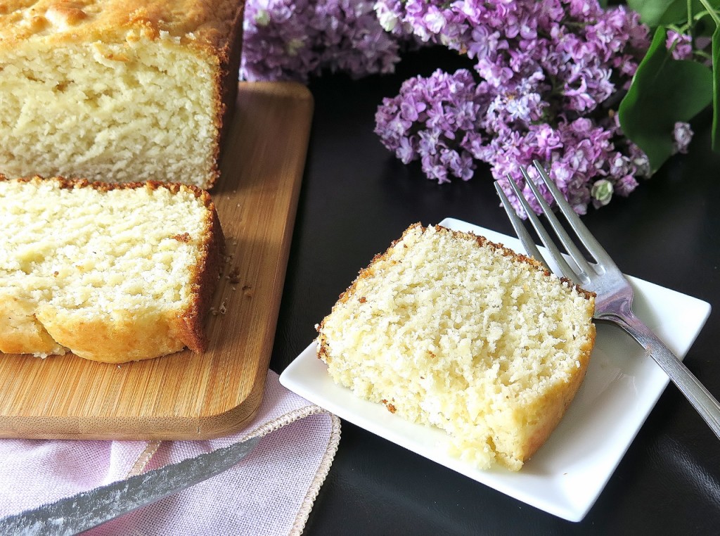 Almond Rose Bread #BreadBakers