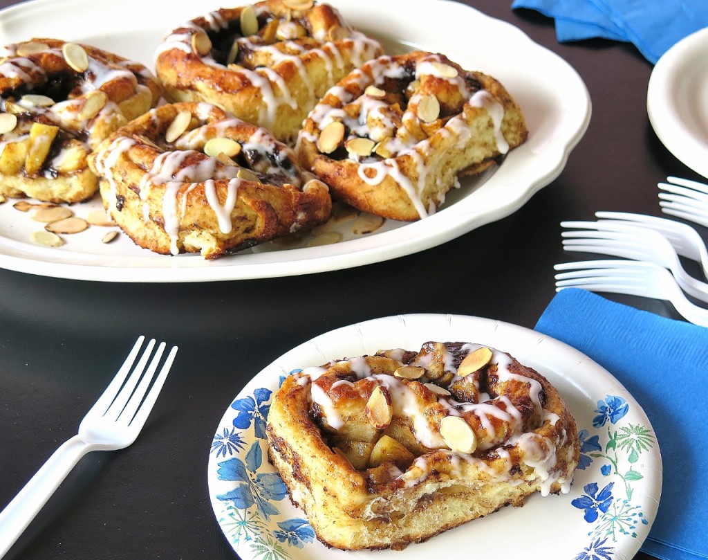 Apple Lekvar Sweet Rolls #BrunchWeek