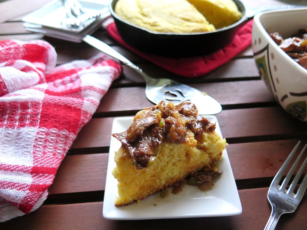 Barbecue Beef Skillet Cornbread