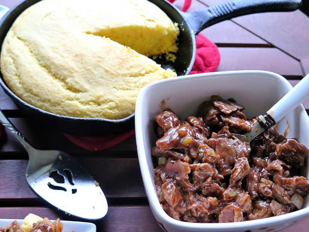 Barbecue Beef Skillet Cornbread