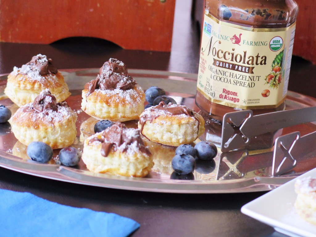 Blueberry Nocciolata Puff Pastry