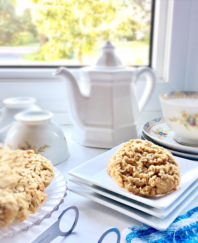 Peanut Butter Oatmeal Cookies