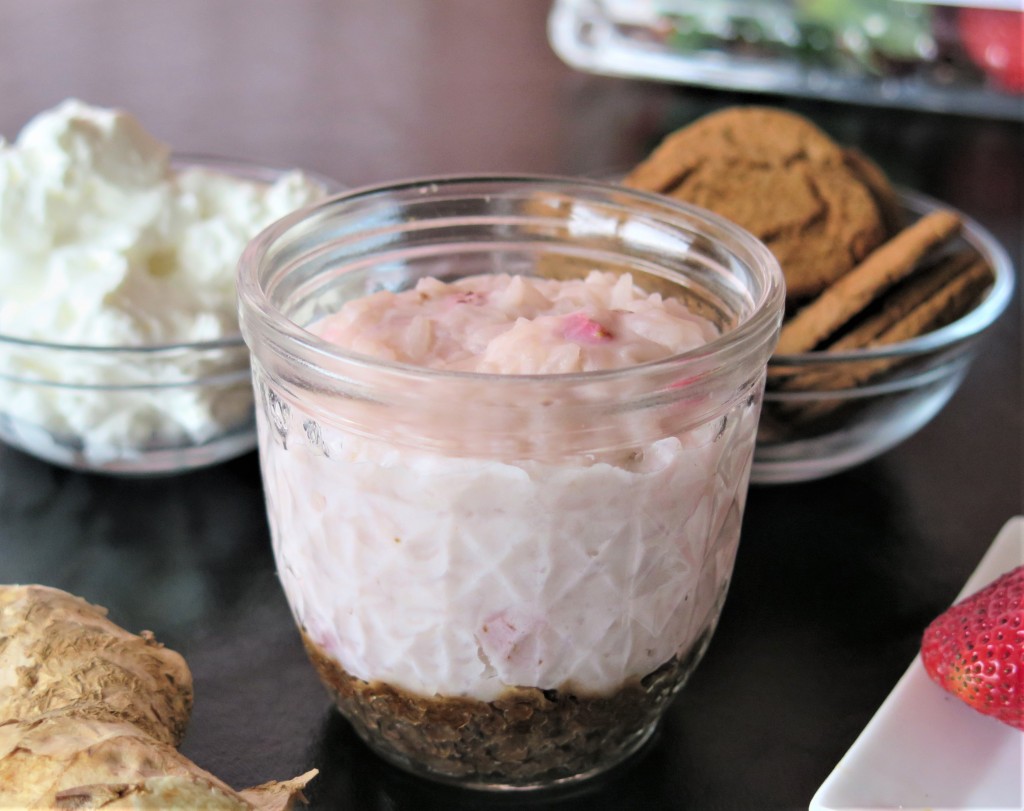 Strawberry Ginger Rice Pudding Cups 