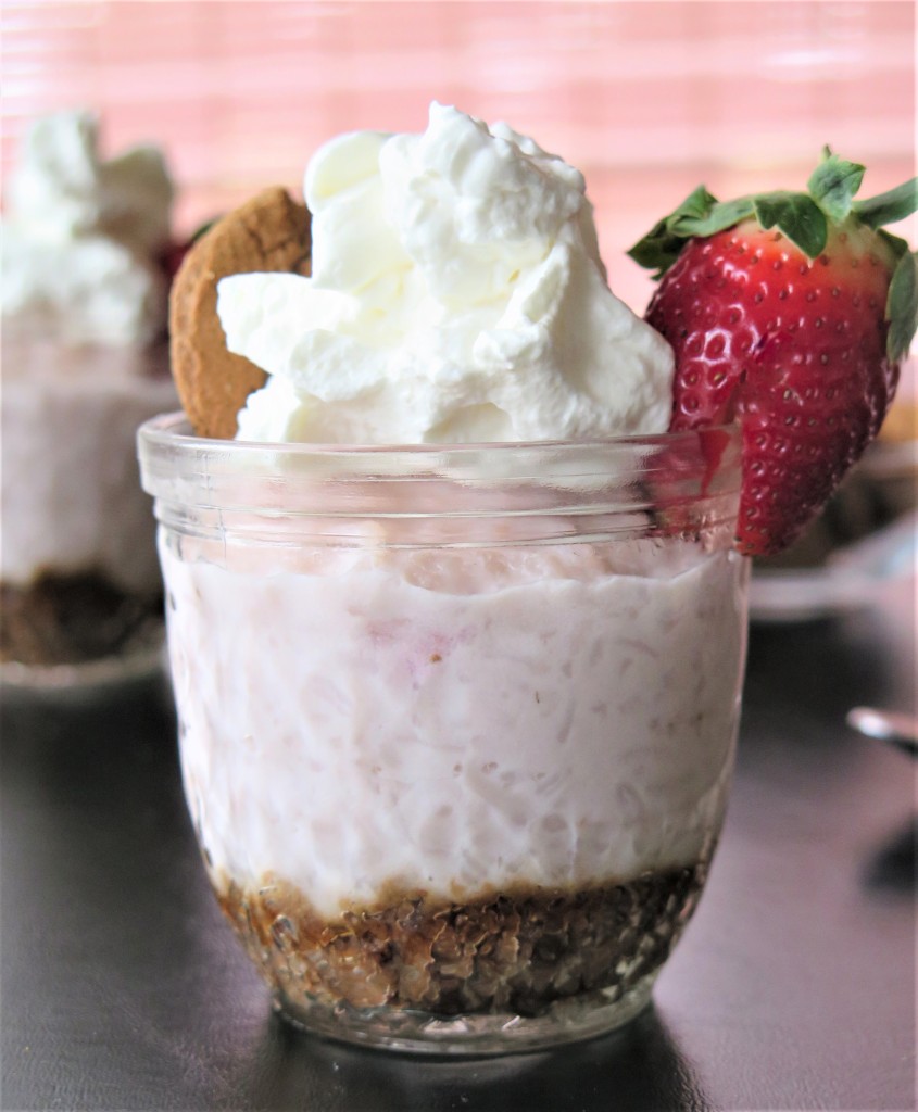 Strawberry Ginger Rice Pudding Cup