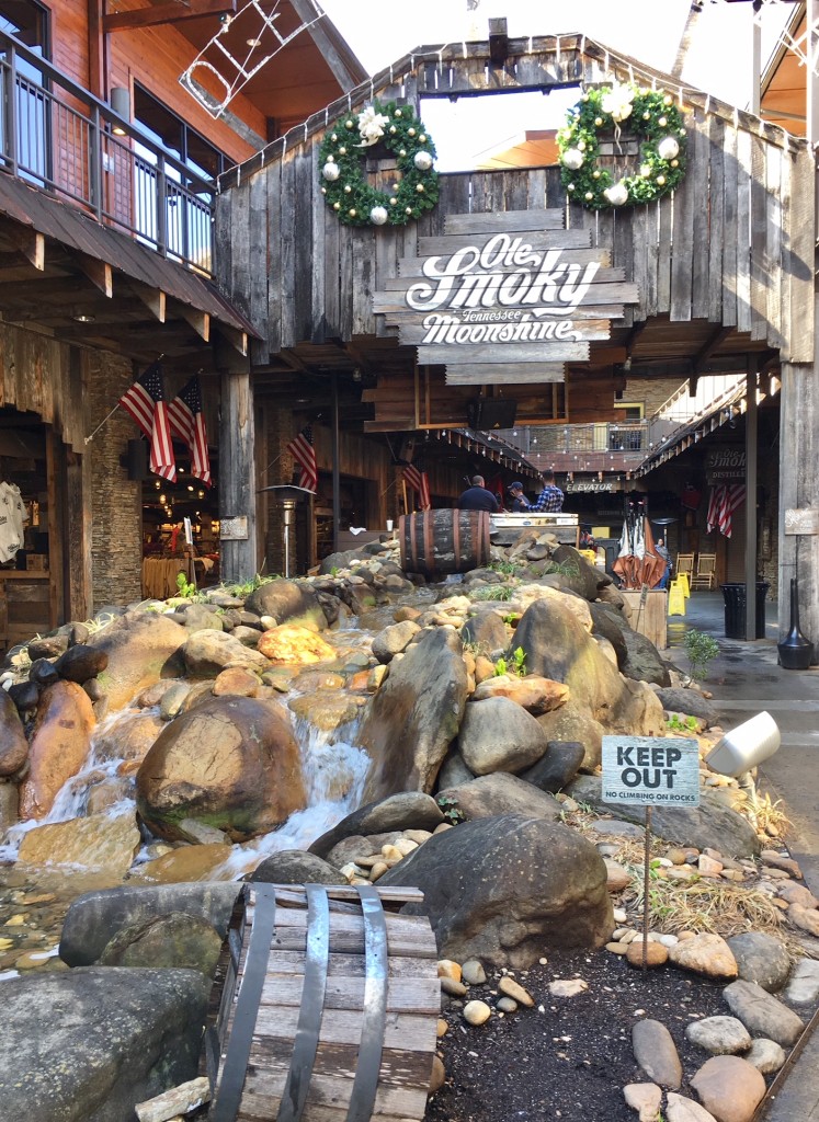 Ole Smoky Moonshine entrance