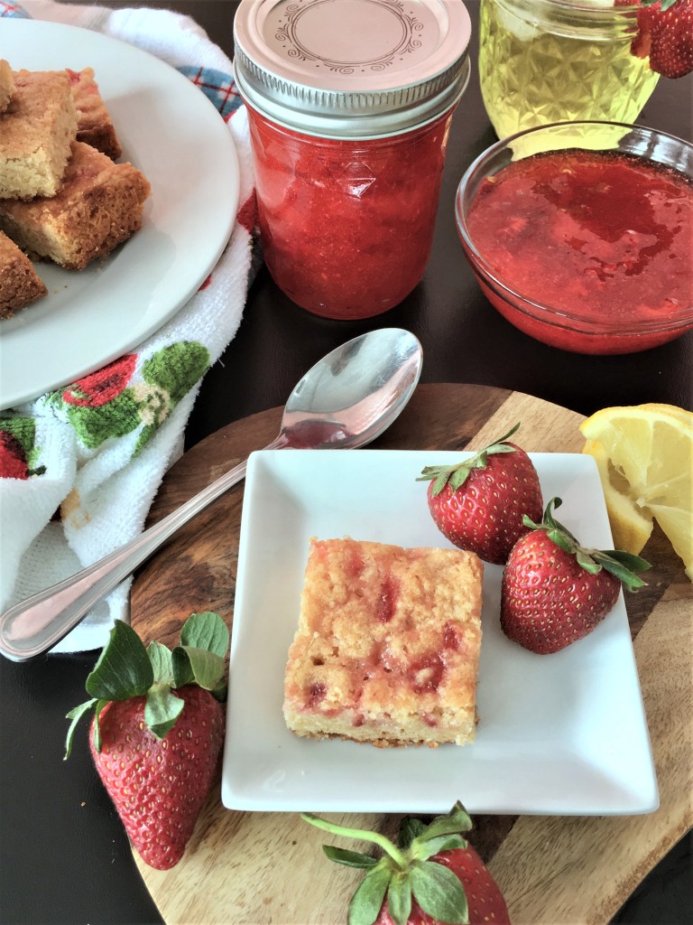 Strawberry Lemonade Blondies