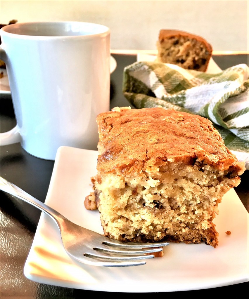 Pecan Applesauce Cake 