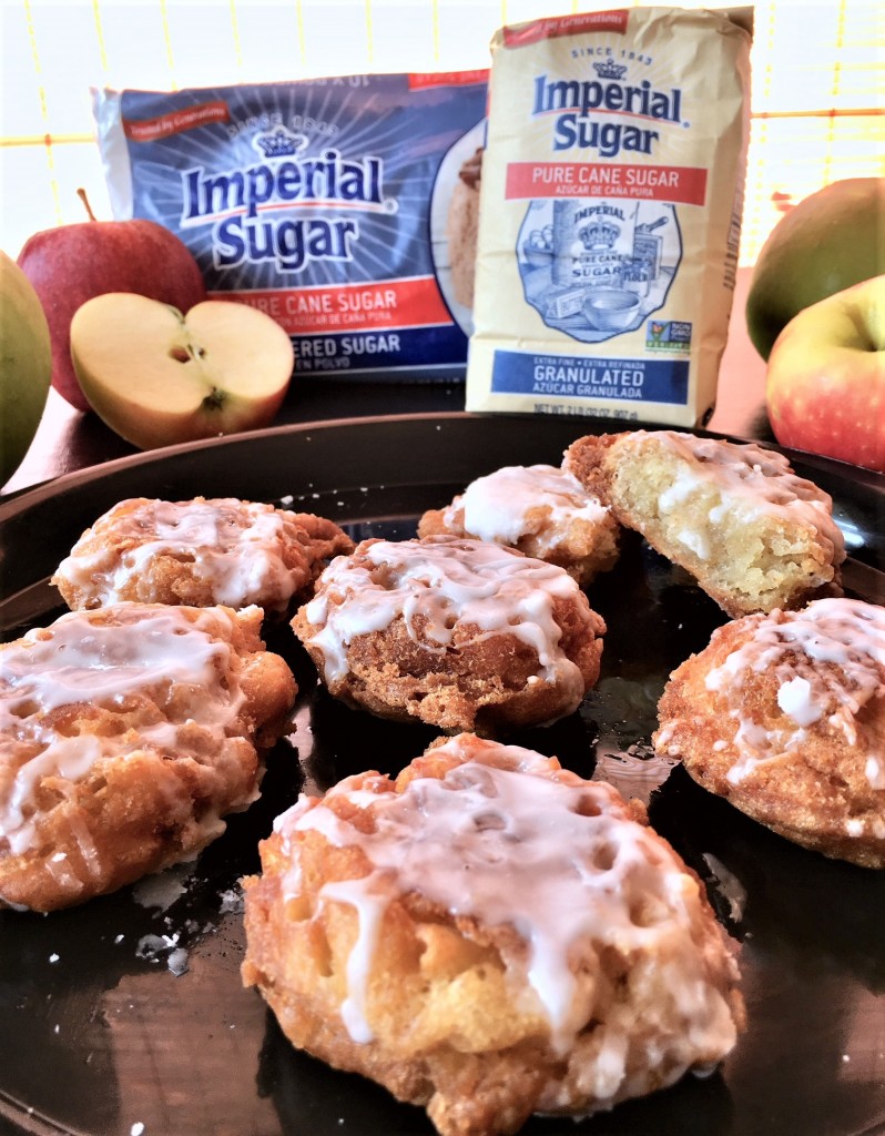 Apple Fritters with sugar
