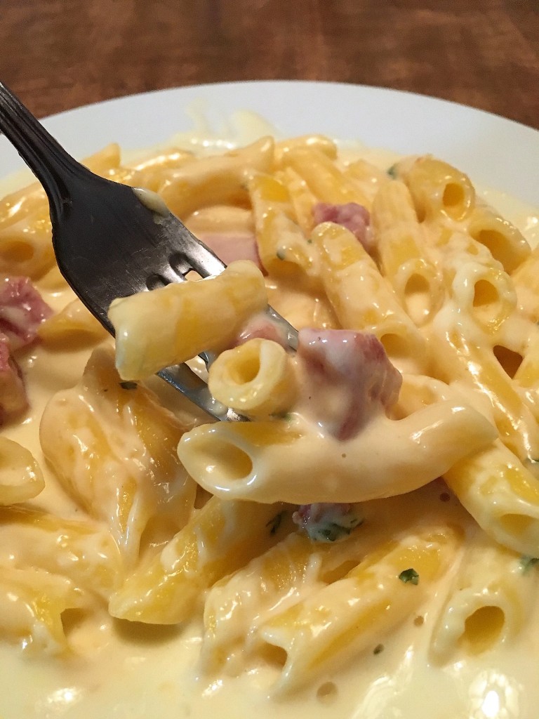 Turkey Ham Mac and Cheese