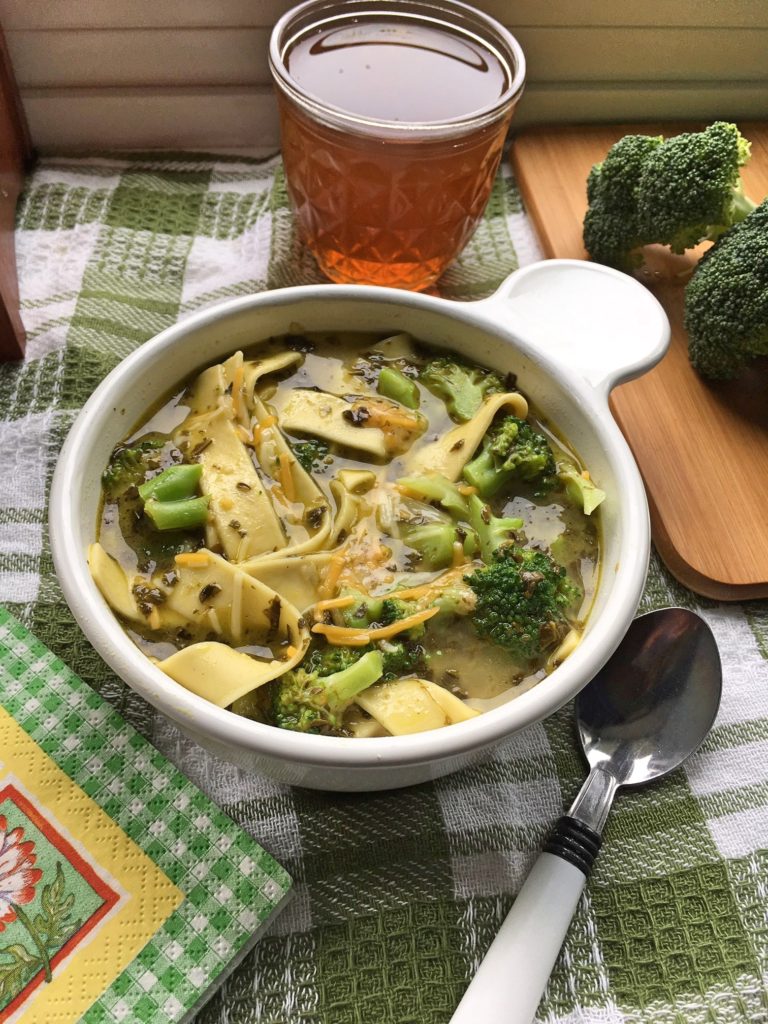 Cheesy Broccoli Pesto Noodle Soup