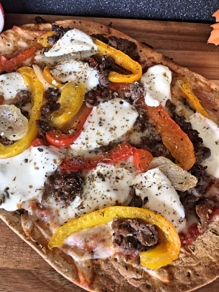 Java Beef Flatbread Pizza