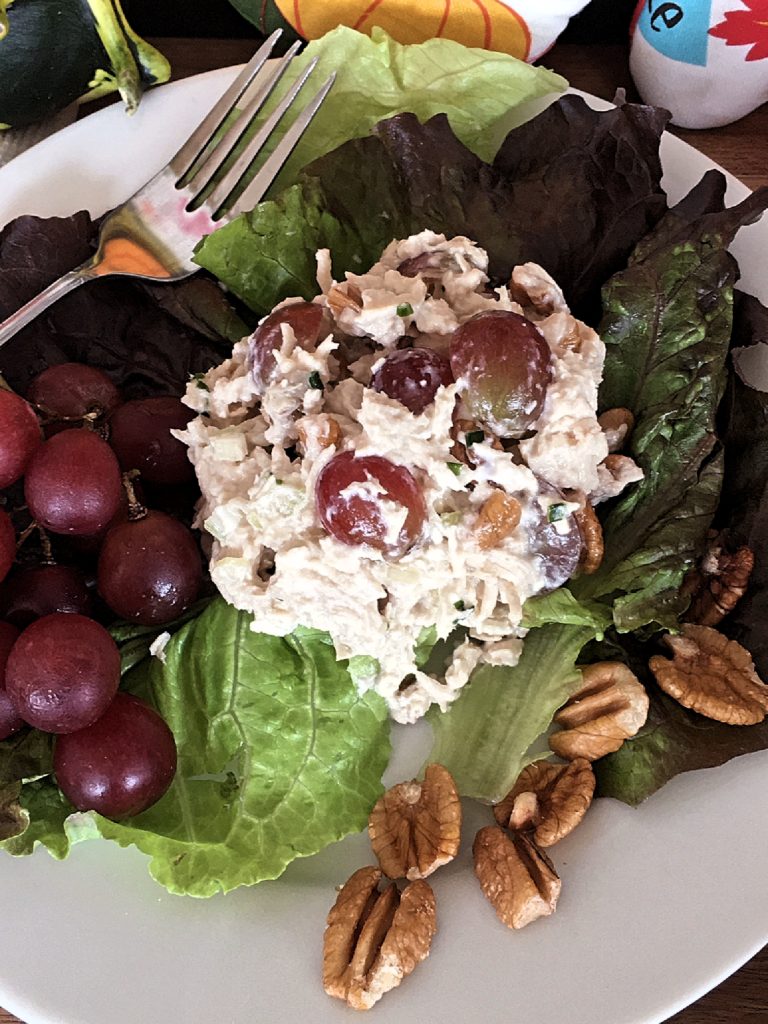 Pecan Chicken and Grapes Salad 