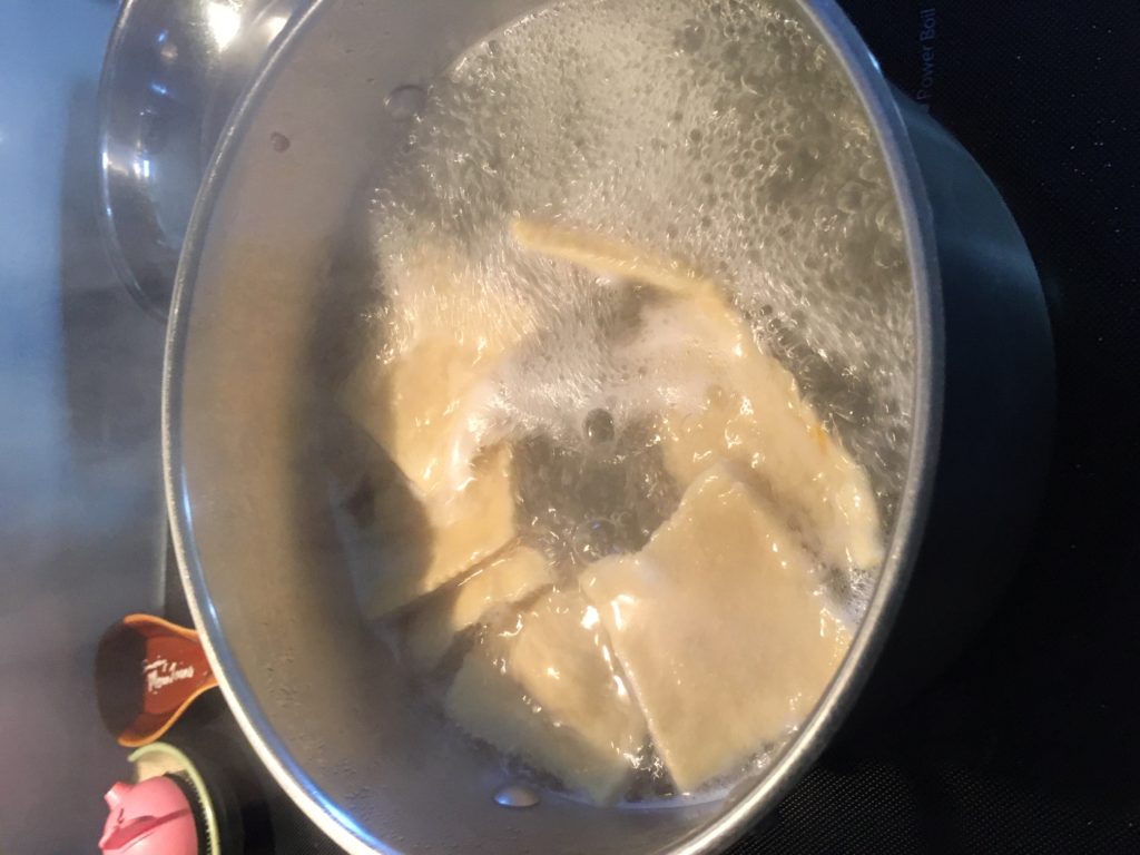 Boil ravioli