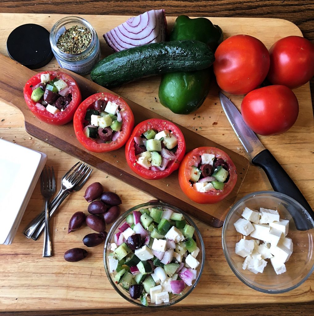 greek stuffed tomatoes