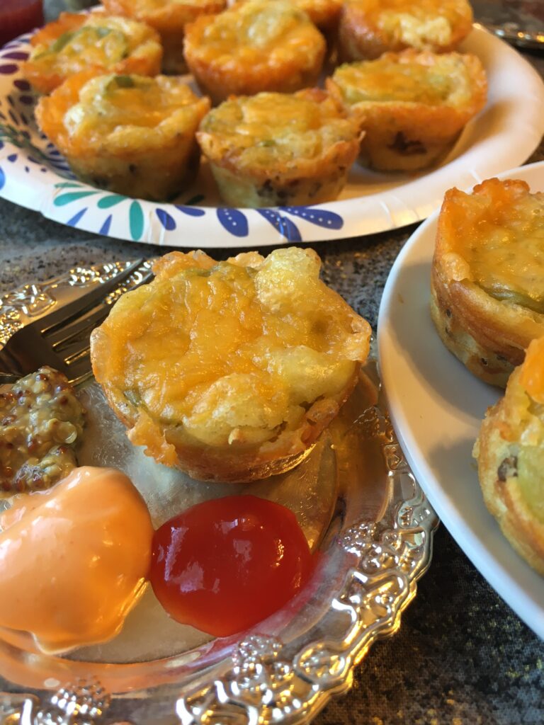 Cheeseburger pie bites