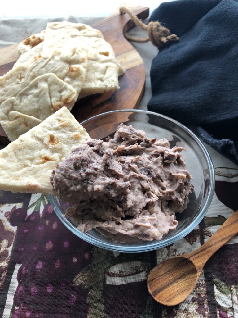 black bean hummus